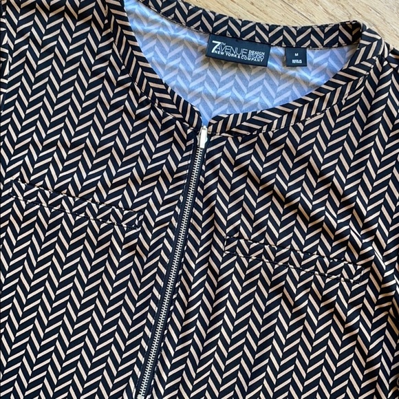 NY & Co top - Picture 2 of 7